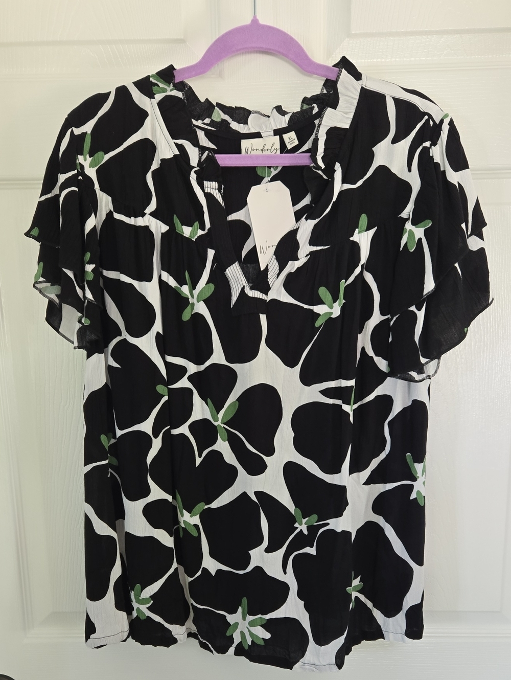 Wonderly White & Black Floral Print Ruffle-Sleeve Women's XL Top New With Tags